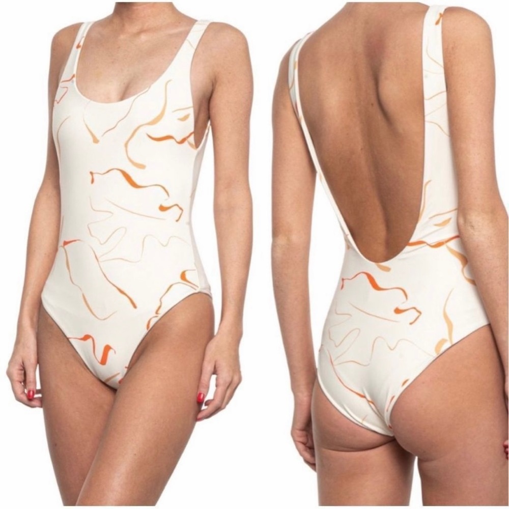 AMUSE SOCIETY • NEW! “Moxie” One Piece Reversible Swimsuit - White Cap - Size XS
